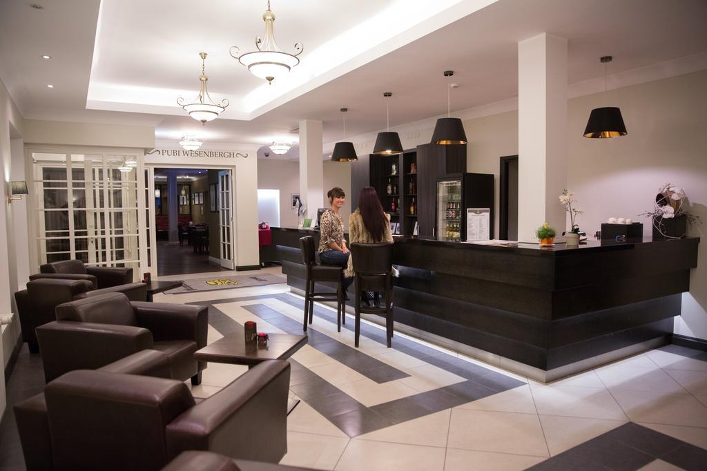 Hotell Wesenbergh Rakvere Exterior foto