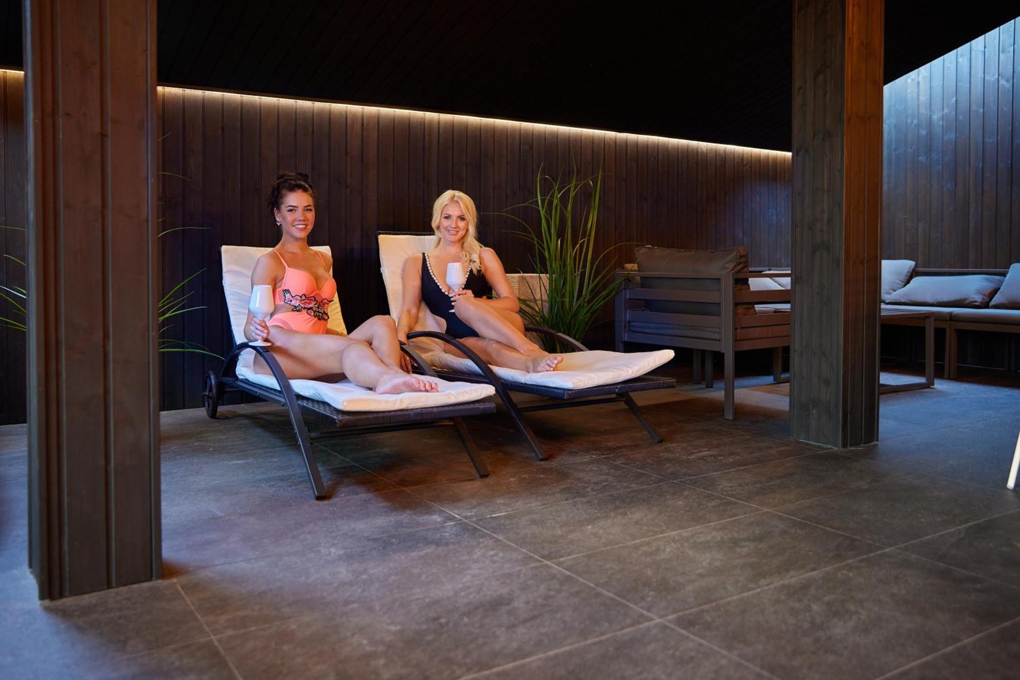 Hotell Wesenbergh Rakvere Exterior foto