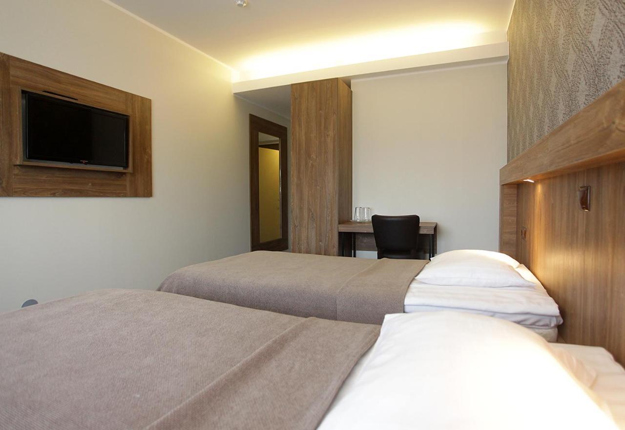 Hotell Wesenbergh Rakvere Exterior foto
